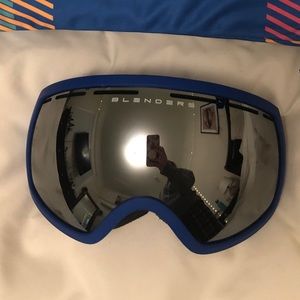 Snowboard Goggles- Blenders